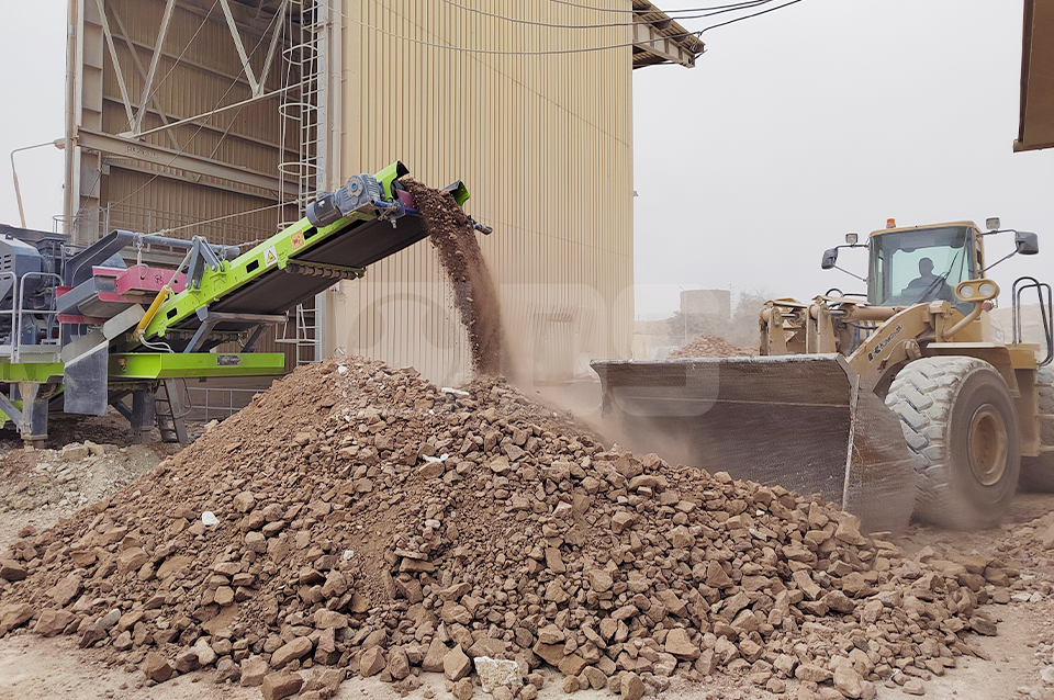 WHEELED JAW CRUSHER