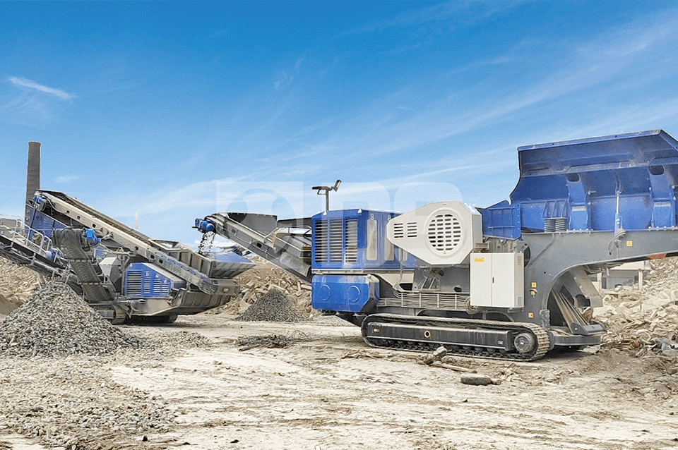 Tracked Jaw Crusher and Screen