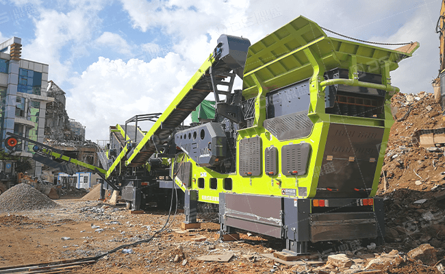 mobile crushing station