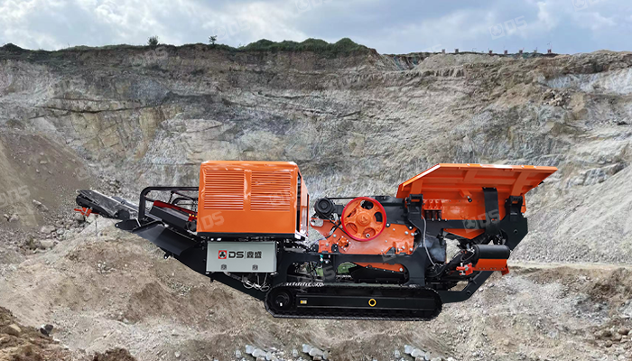 Tracked Crushing and Screening Equipment